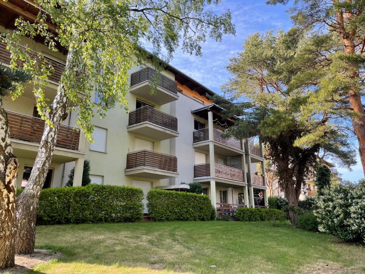 Apartament Przystan W Ustce - 120 M2 - 200 M Od Plazy Mickiewicza 2 Ούστκα Εξωτερικό φωτογραφία