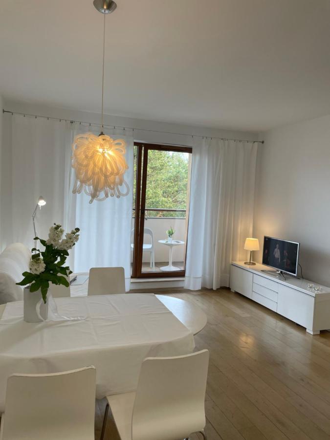 Apartament Przystan W Ustce - 120 M2 - 200 M Od Plazy Mickiewicza 2 Ούστκα Εξωτερικό φωτογραφία