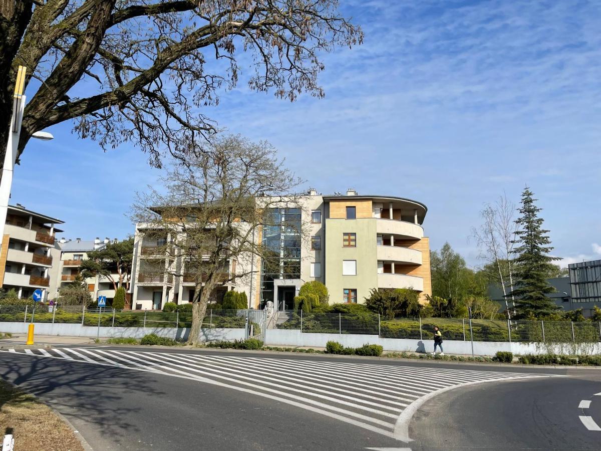 Apartament Przystan W Ustce - 120 M2 - 200 M Od Plazy Mickiewicza 2 Ούστκα Εξωτερικό φωτογραφία
